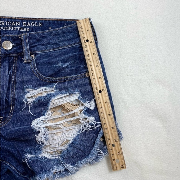 American Eagle Women’s Shorts Hi-Rise Festival Denim Jean Shortie Holes Crochet - Picture 6 of 11